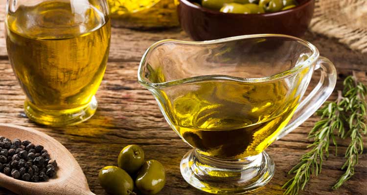 olive-oil-in-esfahan-2